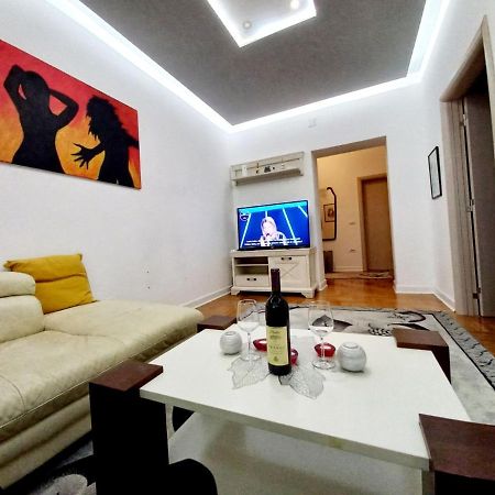 Apartment Alex Belgrad Exterior foto