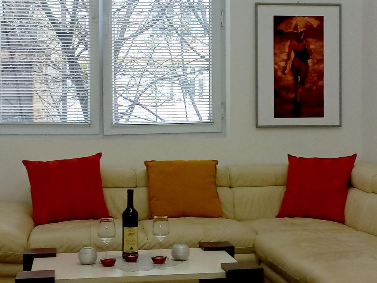 Apartment Alex Belgrad Exterior foto